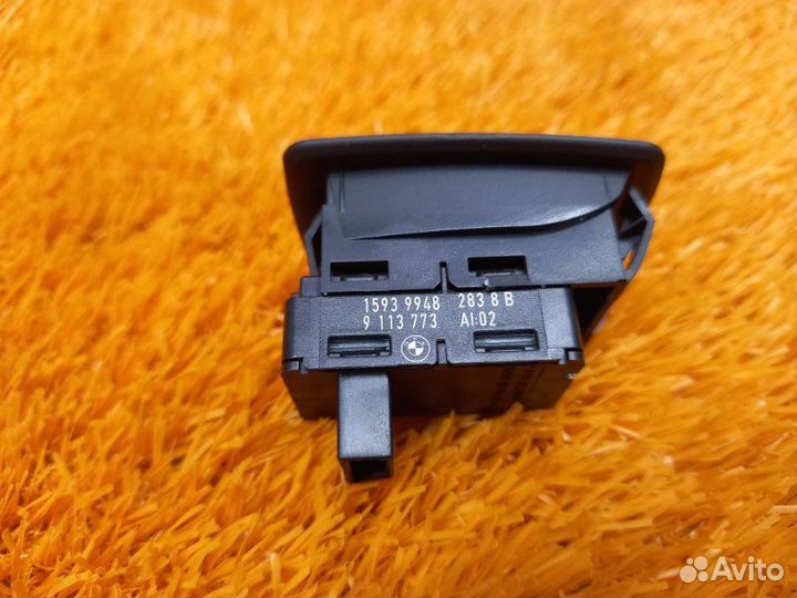 Кнопка стеклоподъемника задняя левая Bmw 5-Series