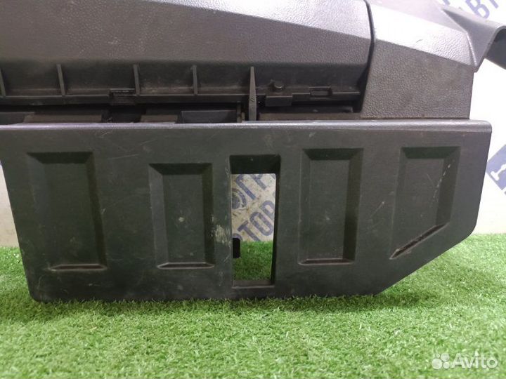 Бардачок Nissan Murano кроссовер 3.5 VQ35 2006