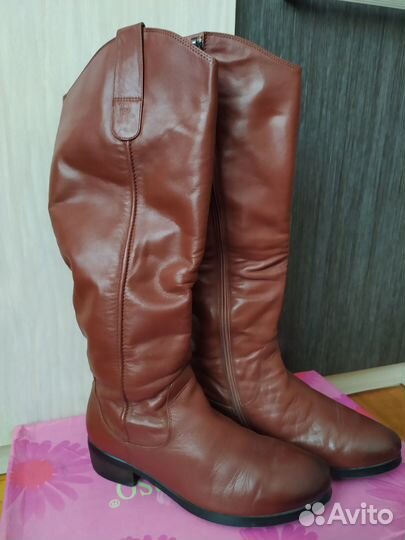 Сапоги высокие, натуральные. Размер 39