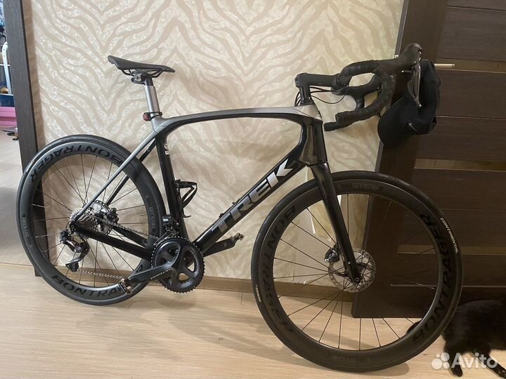 Велосипед XL Trek Domane SLR 7 2020 ultegra DI2