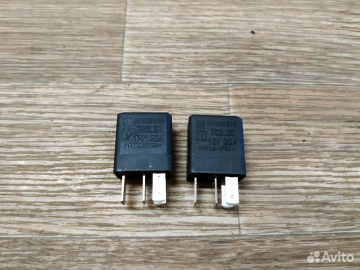 Реле 24435922 Opel Astra H (2004-2015)