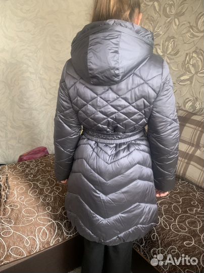 Пуховик на девочку 152