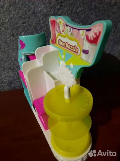 Детский магазин для обуви 