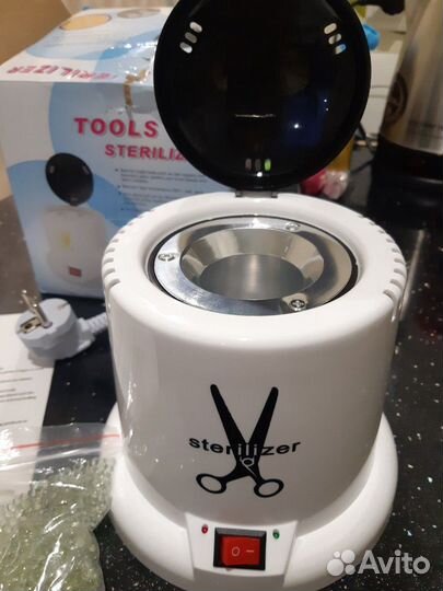 Стерилизатор для маникюрных инструментов