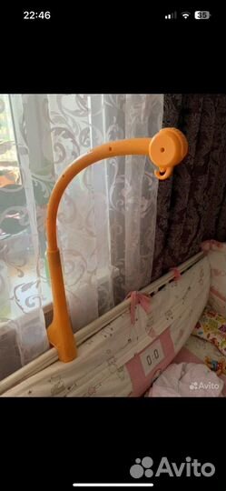 Мобиль на кроватку Жирафики