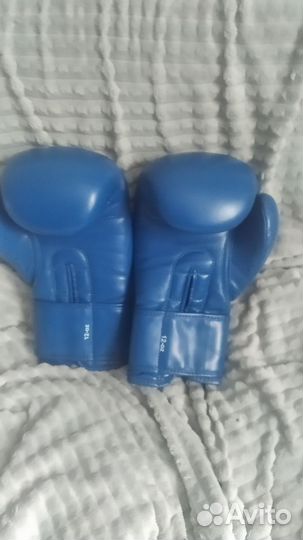 Боксерские перчатки 12 oz