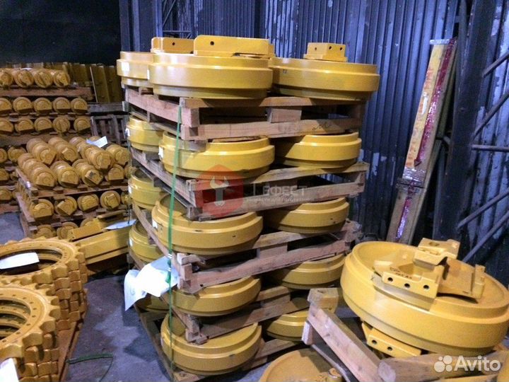 Колесо направляющее JCB JS160nlct4