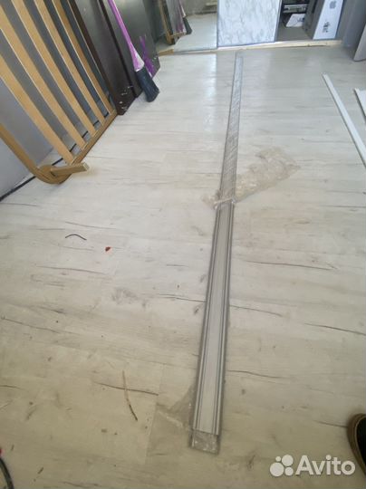 Направляющая нижняя для шкафа-купе (2 шт)