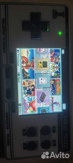 Игровая консоль