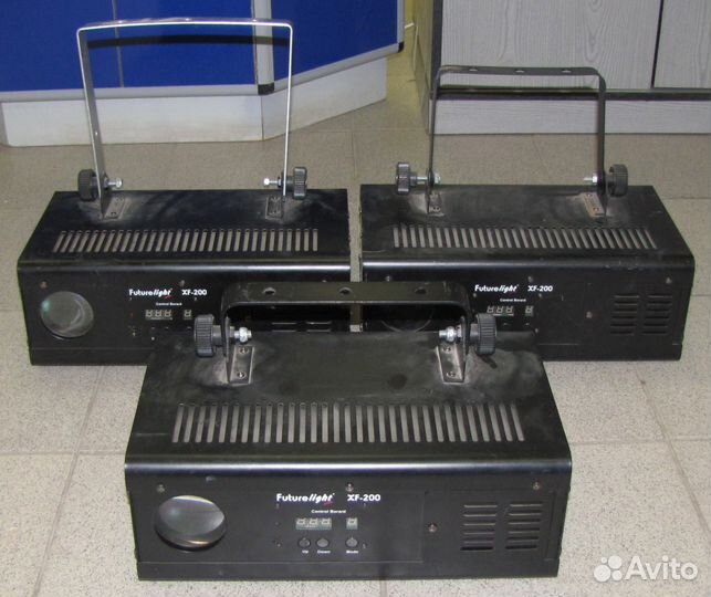 Светомузыка FL XF-200 3шт Pro Gobo Mic DMX 250W