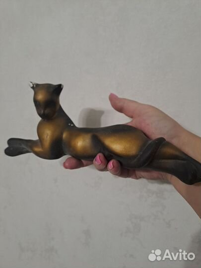 Статуэтка кошка пантера лежащая