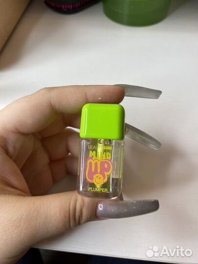 Плампер для губ Beauty bomb