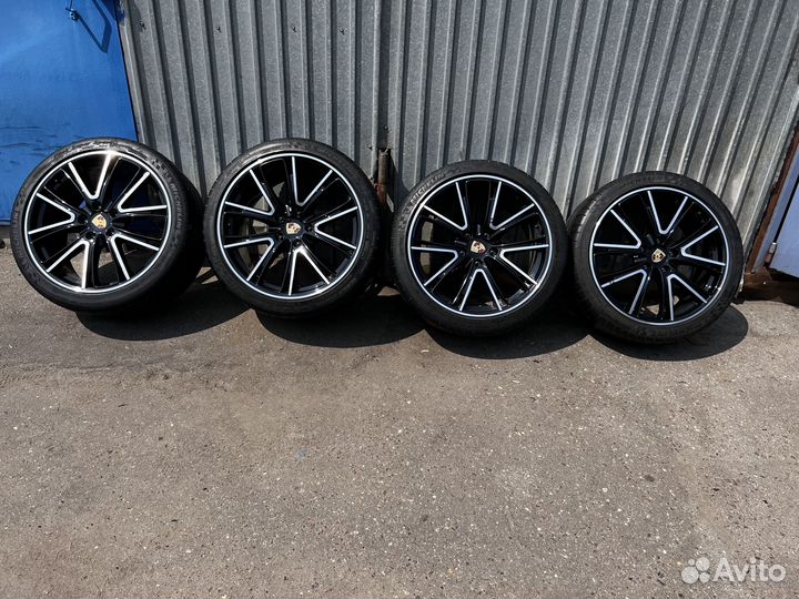 Оригинальные колеса Porsche Panamera R21