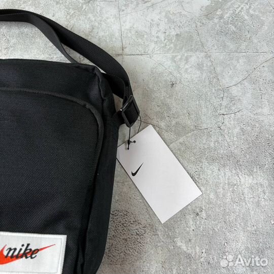 Сумка Nike heritage черная