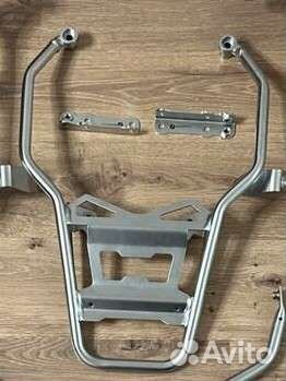 Крепление кофра центрального