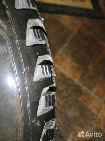 Goodyear UltraGrip 235/45 R18