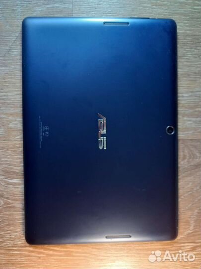 Планшет Asus K005 (полурабочий, на запчасти)