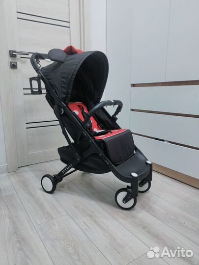 Коляска прогулочная yoya plus