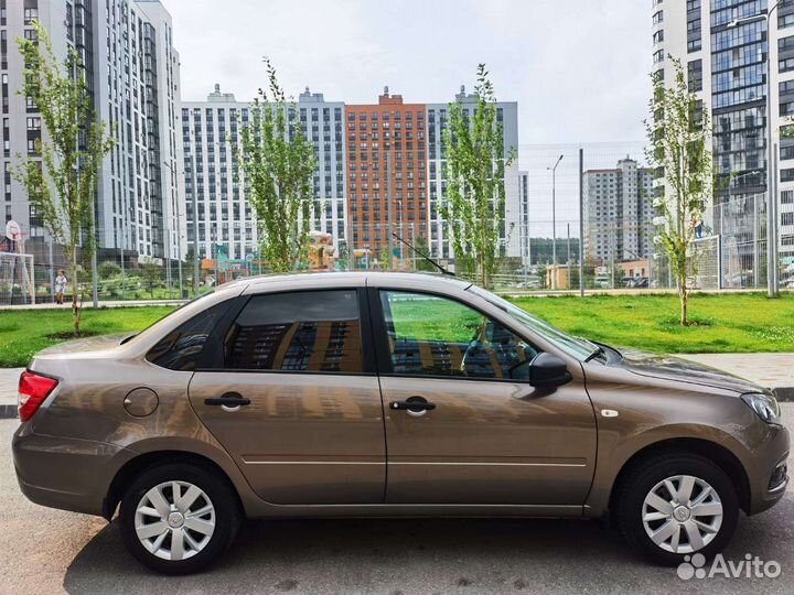 LADA Granta 1.6 МТ, 2019, 120 000 км