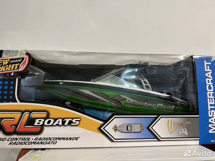 Катер с пультуправлением