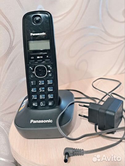 Радиотелефон dect Panasonic pnlc1023