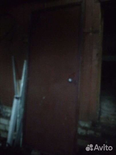 Дверь входная металлическая бу