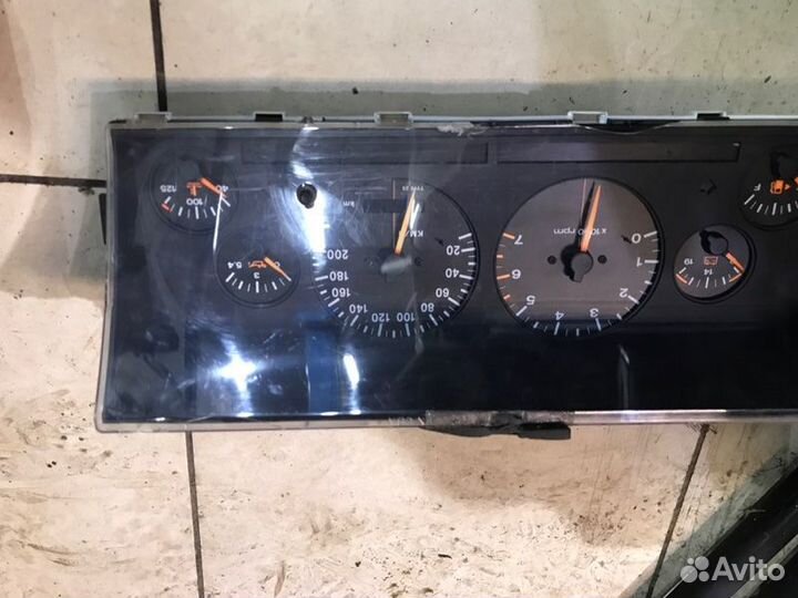 Щиток приборов Jeep Grand Cherokee
