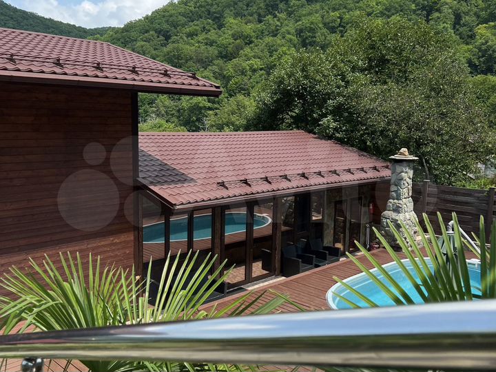 Дом 160 м² на участке 3 сот.