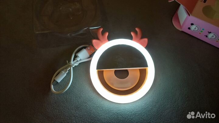 Кольцевой осветитель Live Makeup Phone Clip