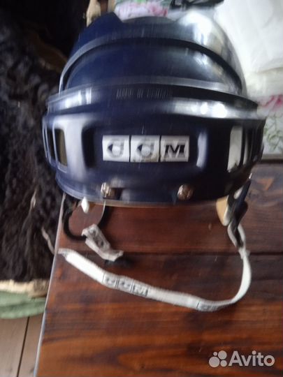 Шлем хоккейный для взрослого 56-58 р