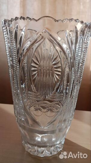 Ваза хрустальная олимпиада 80