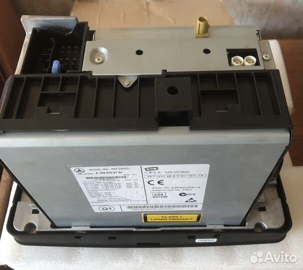 Магнитола на mercedes E-mark