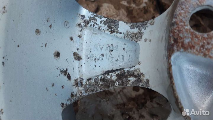 Kumho WinterCraft Ice WI31 195/65 R15