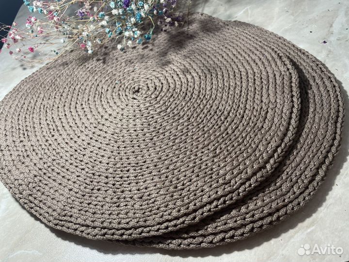 Салфетка сервировочная (плейсмат)