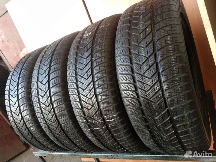 Pirelli Scorpion Winter 255/55 R20