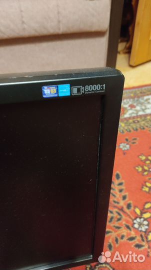 Монитор Samsung