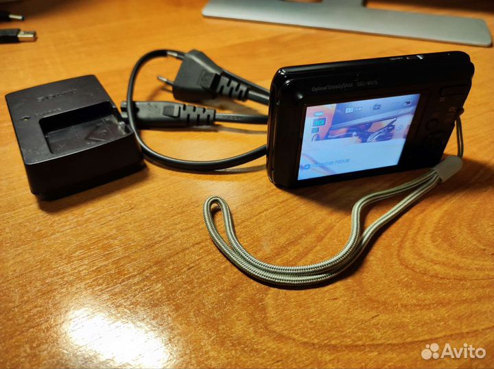 Компактный фотоаппарат sony DSC-W670