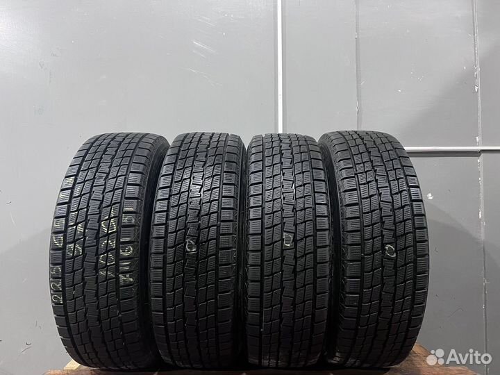 Goodyear Ice Navi SUV 225/65 R17 102Q