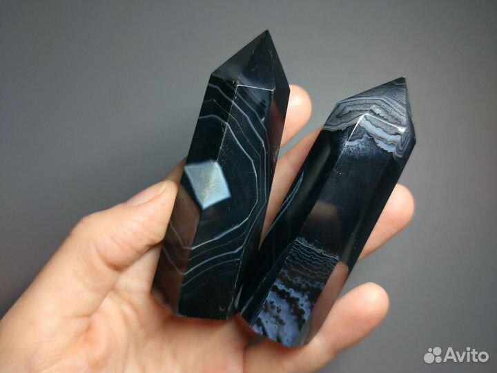 Черный ботсванский агат с таинственным узором