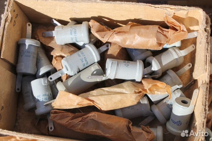 К15У1, К15У2 конденсаторы