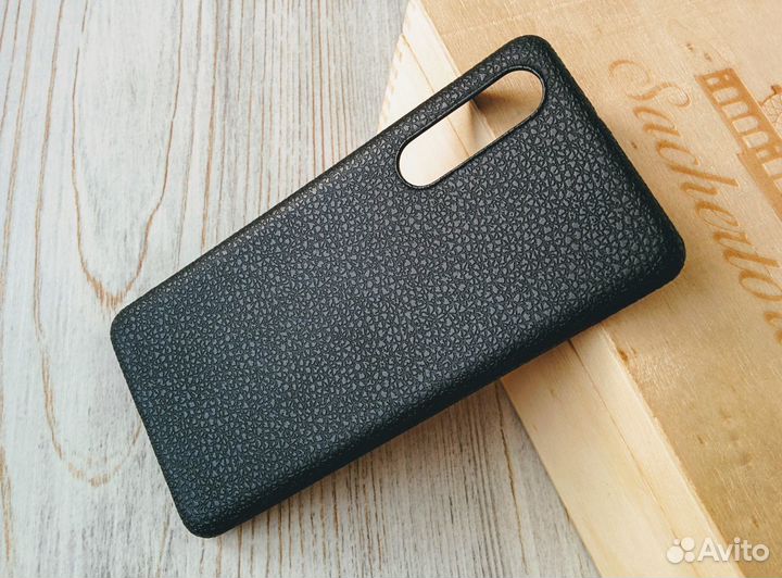 На Huawei P30 стекло чехол поклейка