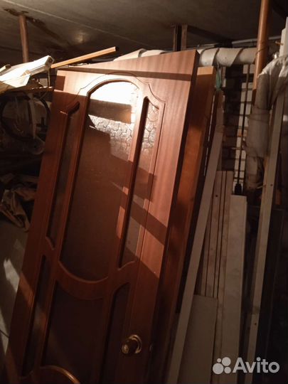 Двери межкомнатные с коробкой деревянные
