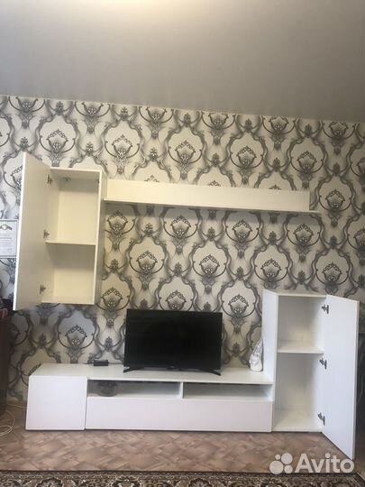 Стенка в гостиную