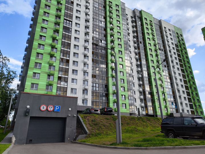 Машиноместо, 16 м²