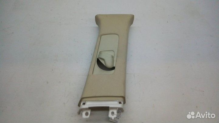 Обшивка центральной стойки правая Lexus Is250