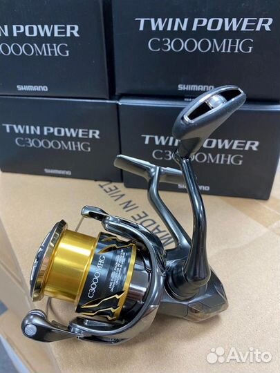 Катушка Shimano Twin Power FD C3000M HG Reel