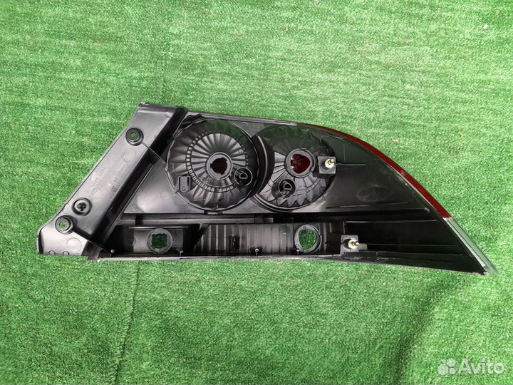 Фонарь задний левый Mitsubishi Lancer 9