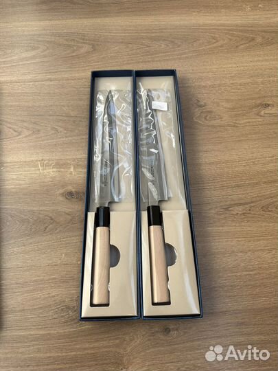 Нож для японской кухни Luxstahl Yanagiba 240 мм