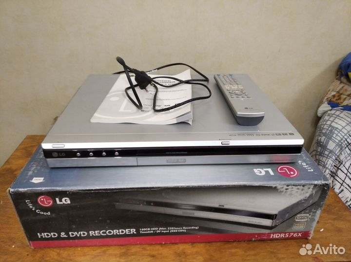 DVD-HDD рекодер LG HDR576X