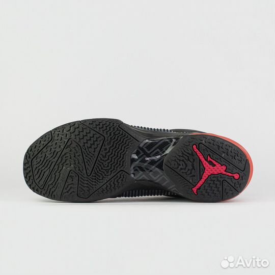 Кроссовки Nike Air Jordan 37 Low Bred